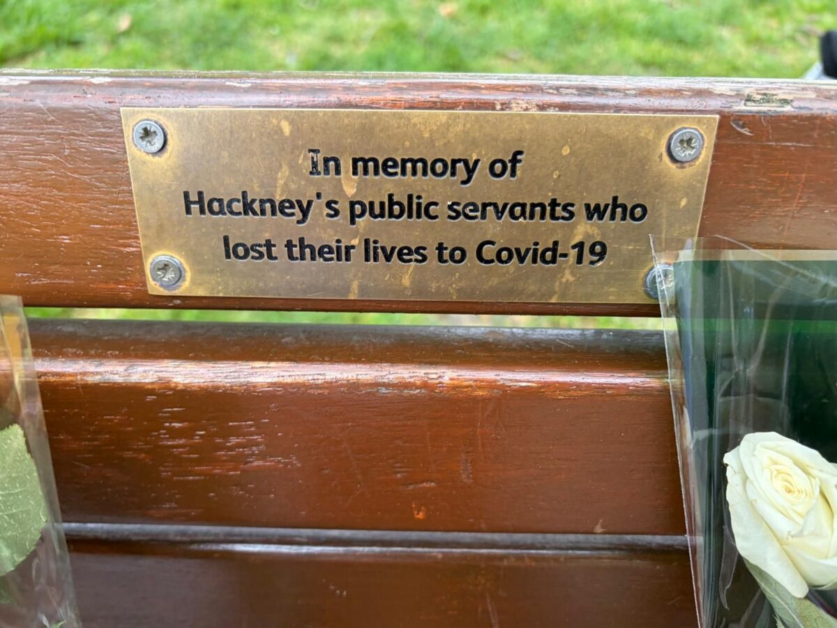 The plaque in London Fields commemorating those who lost their lives during Covid-19
